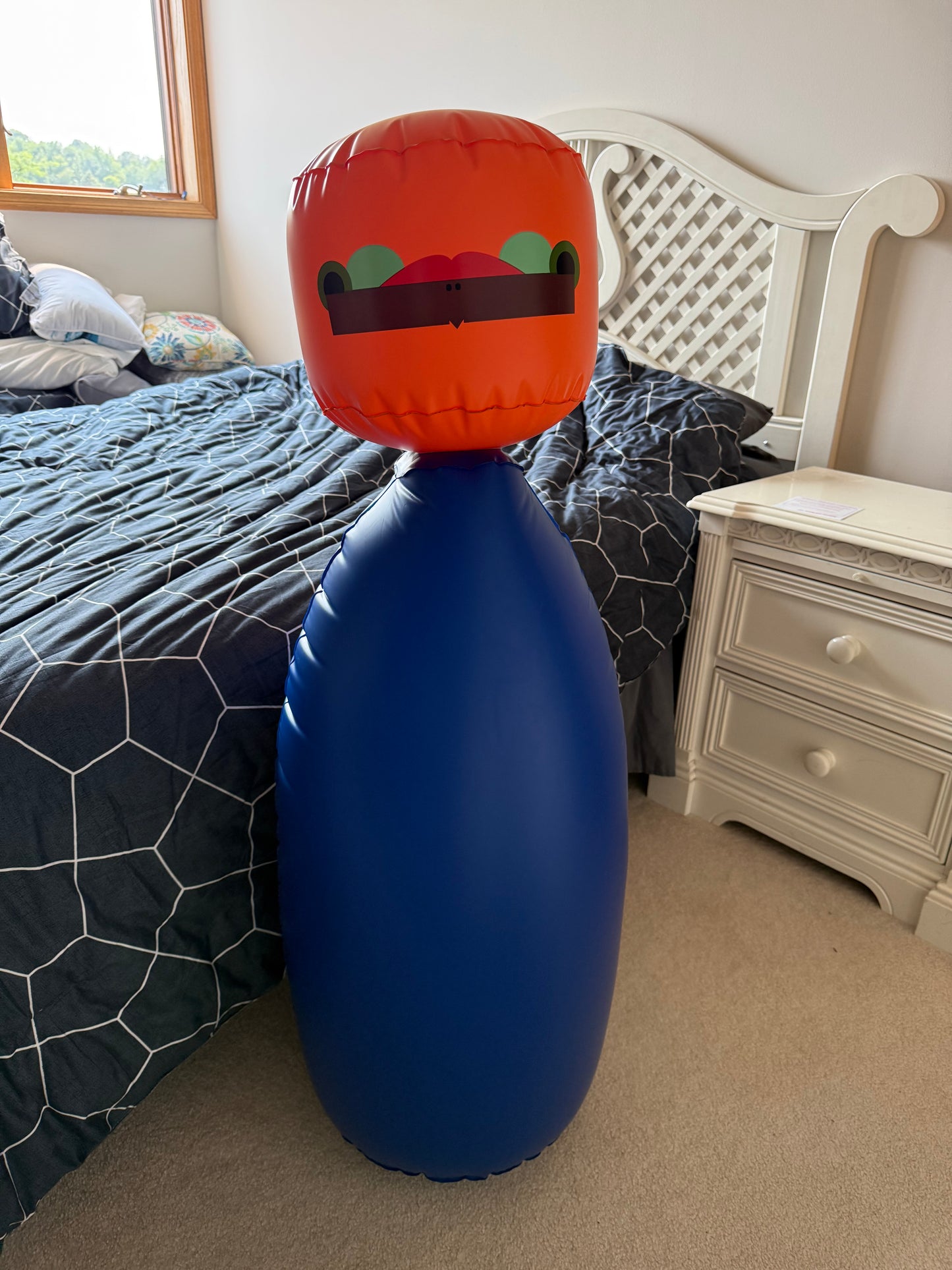 BEEF BOSS INFLATABLE PUNCHING DOLL - 4' TALL